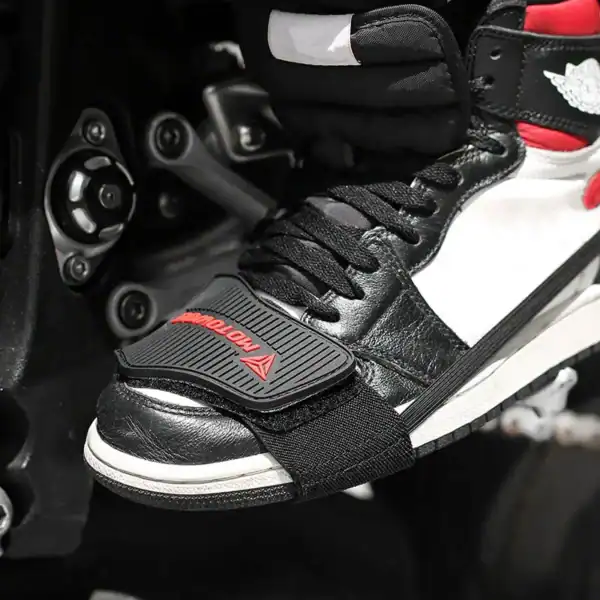 Motowolf gear shift protector
