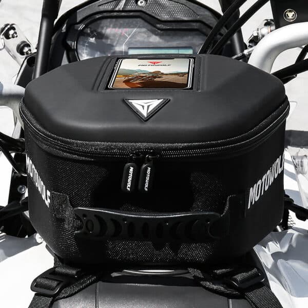 Motowolf Fuel Tank Bag cycling use