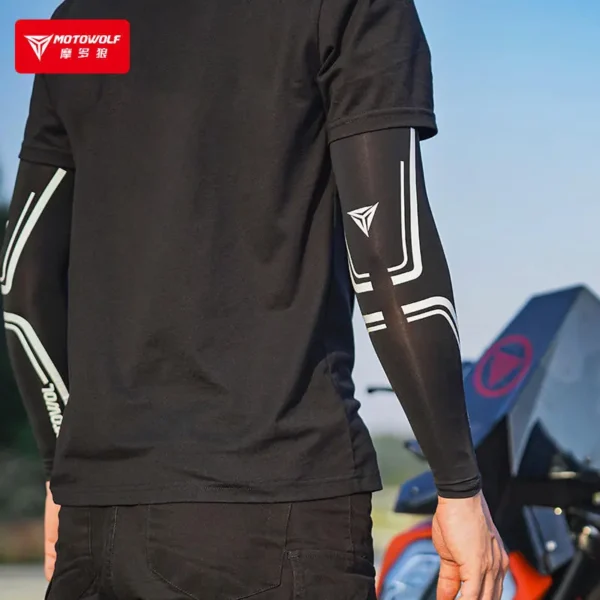 Motorcyclist wearing the Motowolf Arm Sleeve while riding