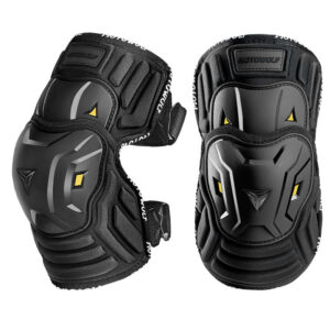 Night reflective details on the MOTOWOLF riding guards