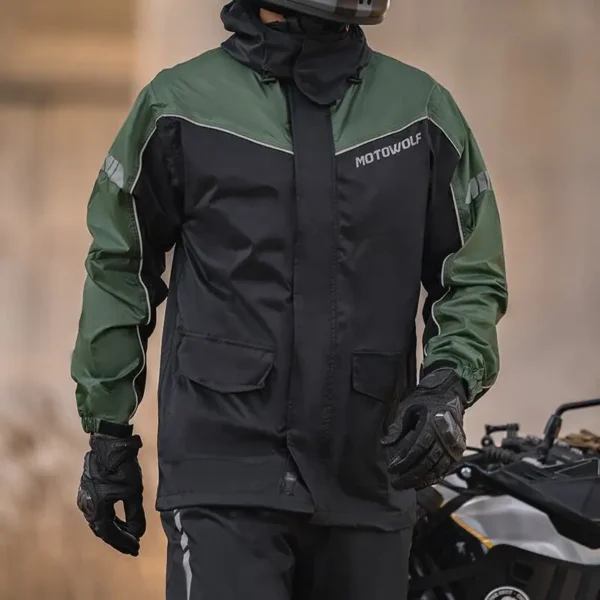 MOTOWOLF Raincoat V4 – Waterproof Motorcycle Riding Raincoat Army Green 4 Motowolf-Raincoat-Storage-Bag