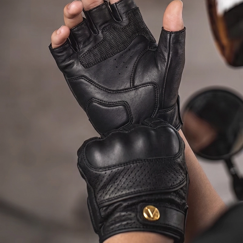 MOTOWOLF Leather Gloves – Retro Half Finger Motorcycle Riding Gloves 5 Close-up of the micro-perforated ventilation zones on the back of the Motowolf Retro Half Finger Motorcycle Gloves