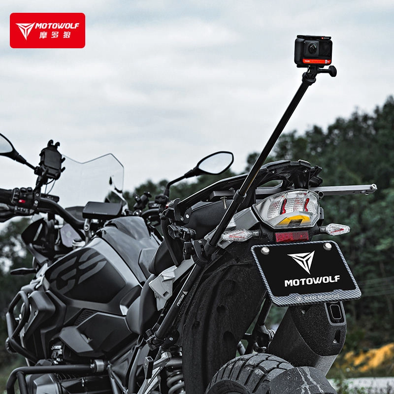 Motowolf Motorcycle Camera Mount Full Set MDL3531B – Action Camera Bracket 3 Close-up of the CNC-machined aluminum alloy body of the Motowolf Motorcycle Camera Mount Full Set MDL3531B