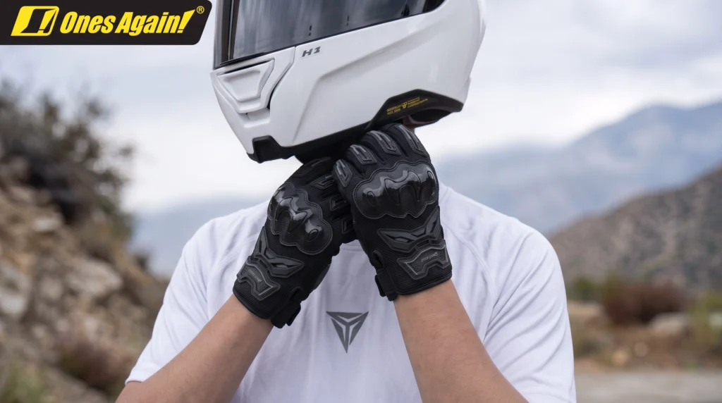 Close-up of the adjustable hook-and-loop velcro wrist cuff strap on the Ones Again Full Finger Gloves MG41